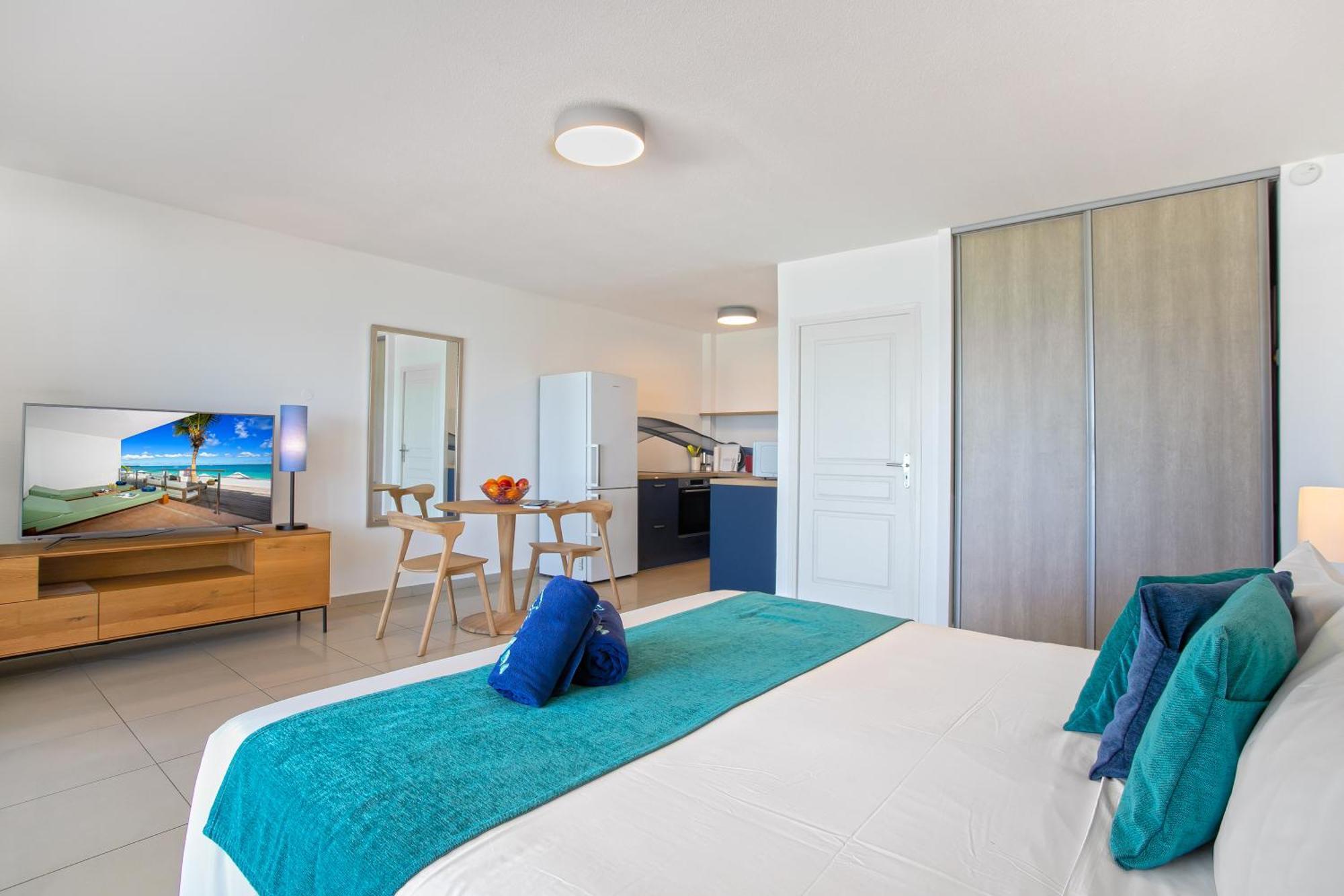 Bleu Emeraude Hotel Гран-Каз Экстерьер фото